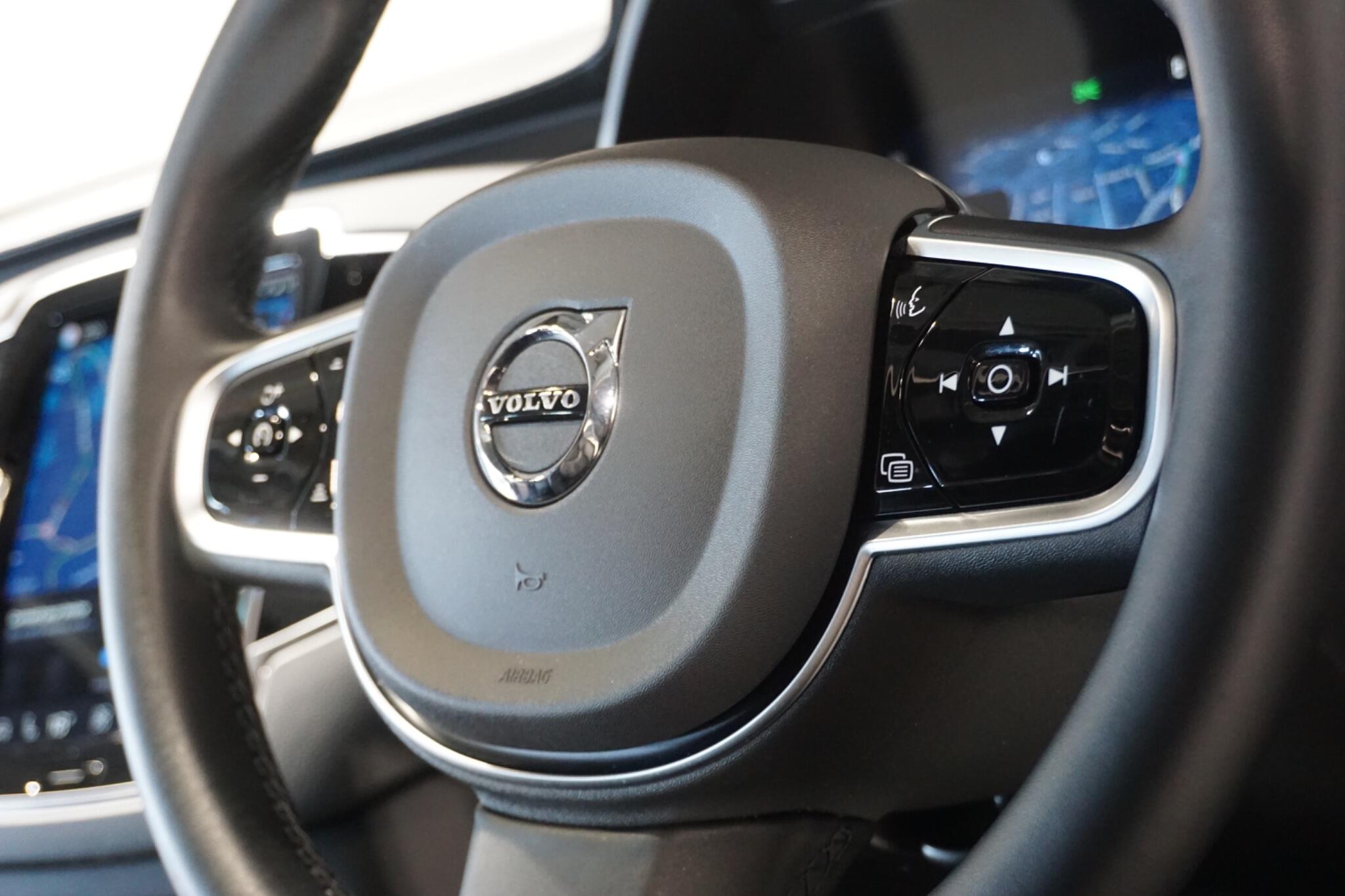 Volvo XC90 2.0 B5 MHEV Plus Edition SUV 5dr Petrol Hybrid Auto 4WD Euro 6 (s/s) (250 ps)